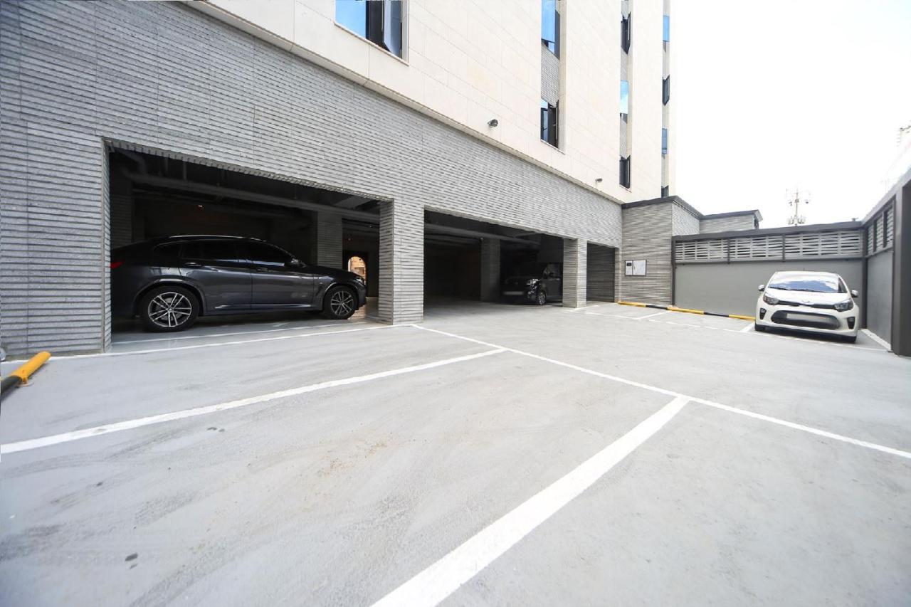 Hotel Lazy Heaven Changwon Exterior photo