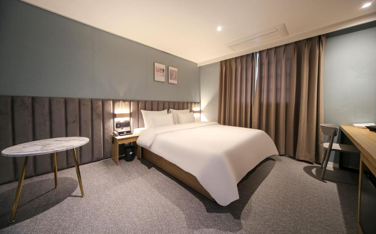 Hotel Lazy Heaven Changwon Exterior photo